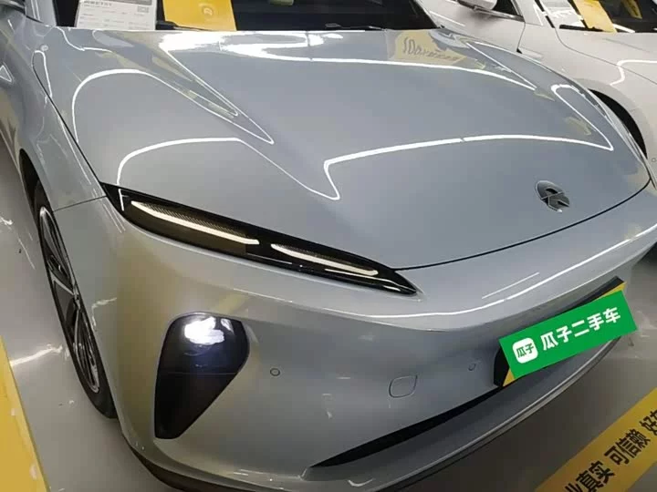 NIO ET5T