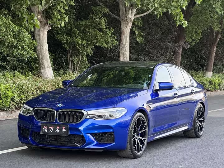 BMW M5