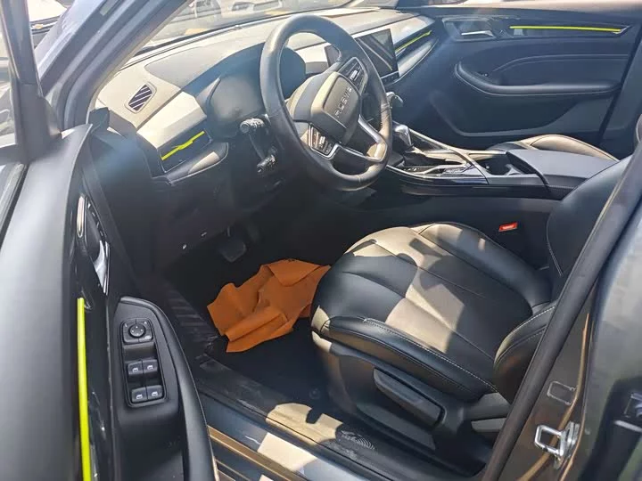 Roewe i5