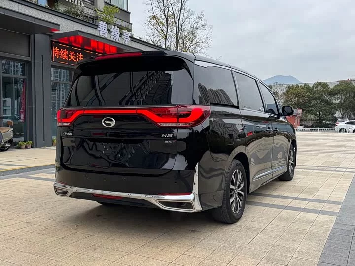 GAC Trumpchi M8
