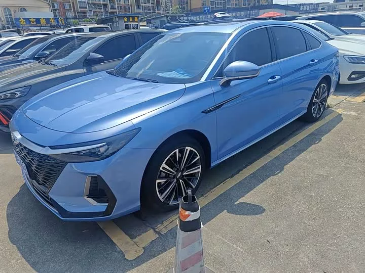 Chery Arrizo 8