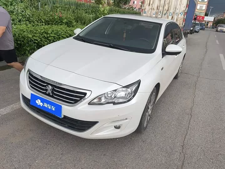 Peugeot 408