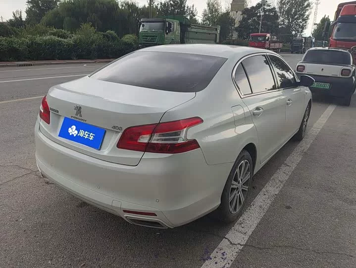 Peugeot 408