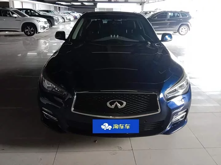 Infiniti Q50L