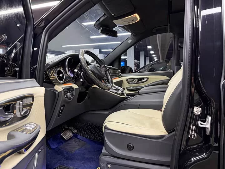 Mercedes-Benz Class V