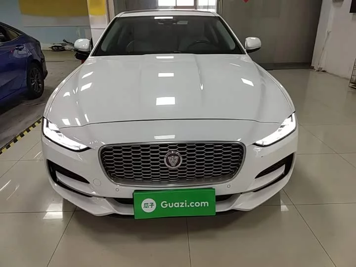 Jaguar XEL