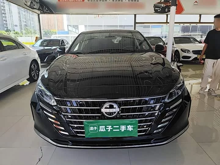 Nissan Teana
