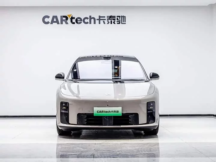 Li Ideal i8