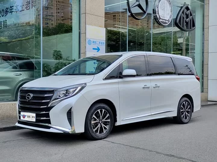 GAC Trumpchi M8