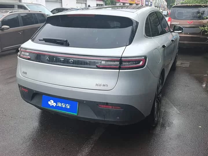 AITO Question Wenjie M5