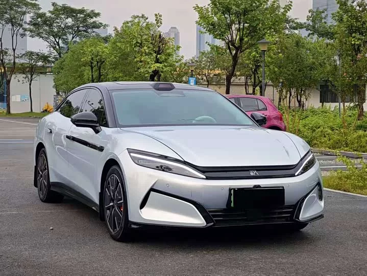 BYD Han L