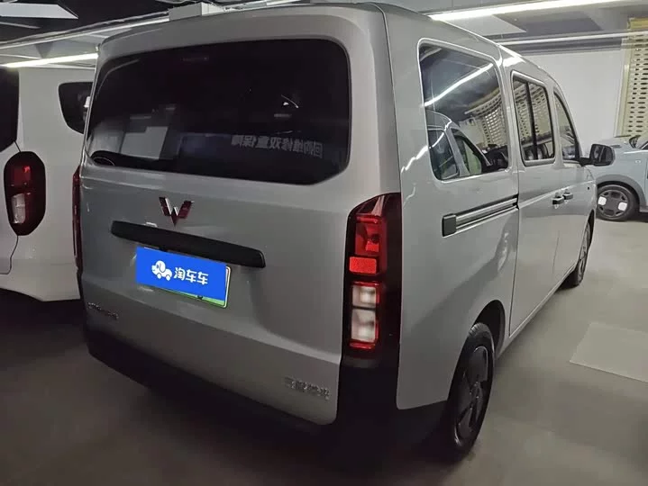 Wuling Rongguang EV