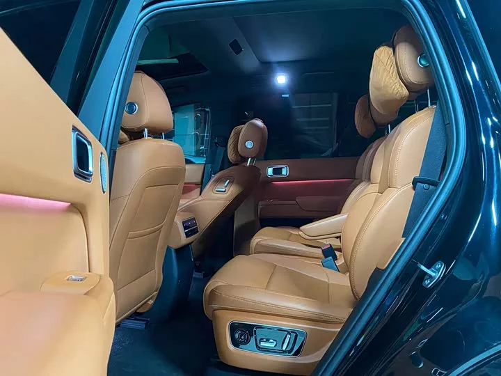 Li Ideal L8
