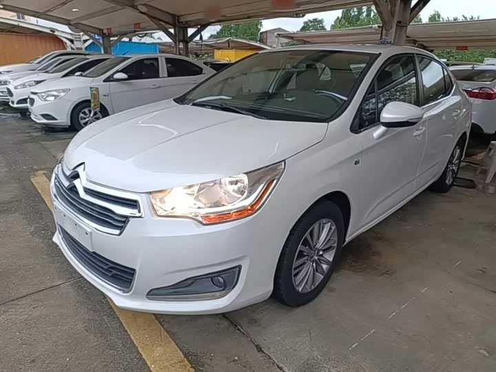 Citroën C4L