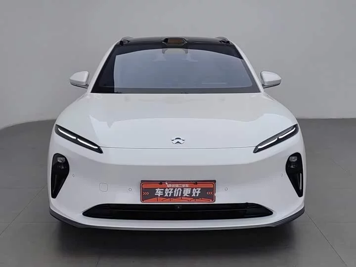NIO ET5T