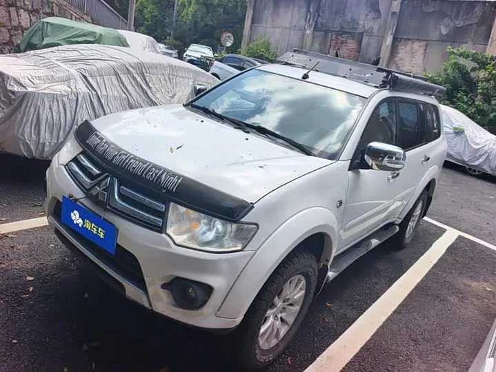 Mitsubishi Pajero Jinchang