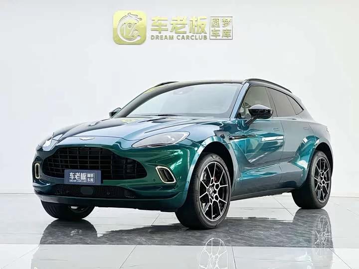 Aston Martin DBX