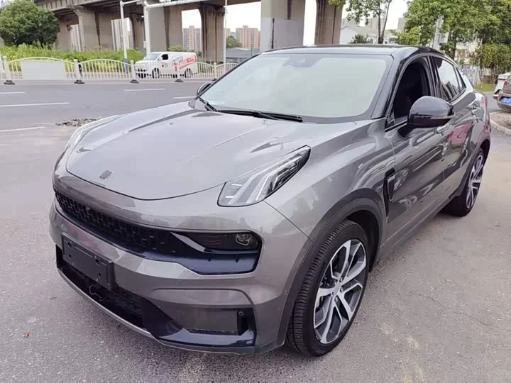 Lynk & Co 05