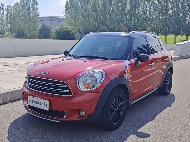 MINI COUNTRYMAN