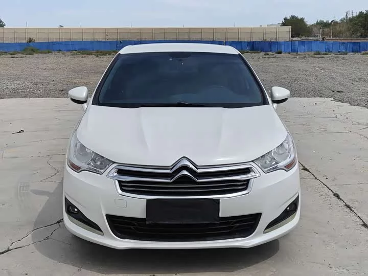 Citroën C4L