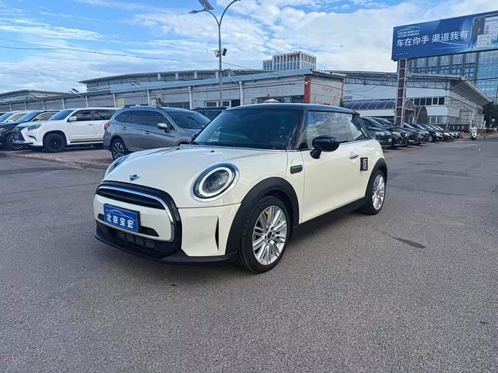 MINI 