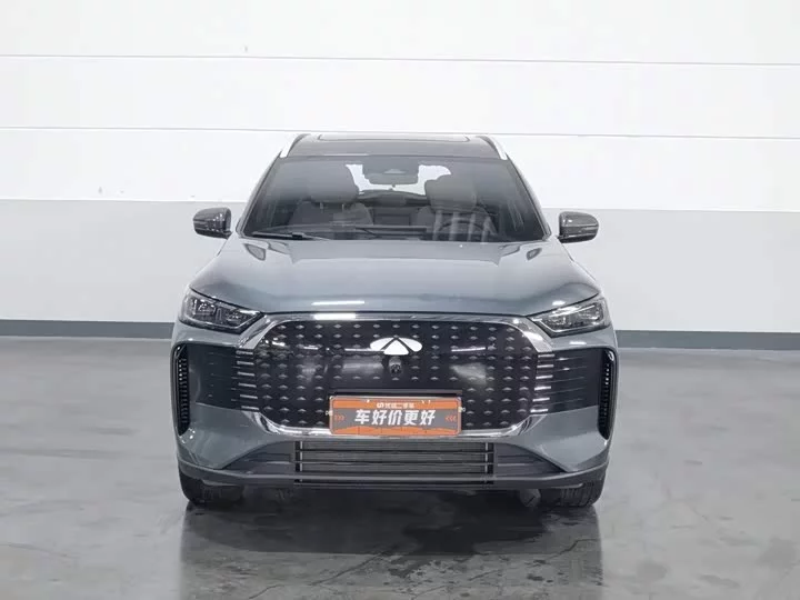 Chery Fengyun T8