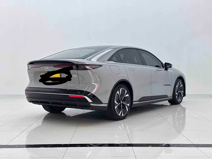 Mazda EZ-6