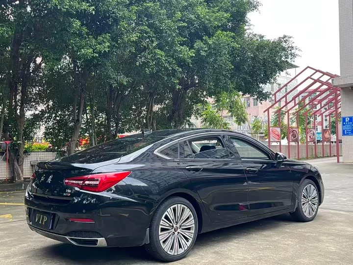 Hongqi H5