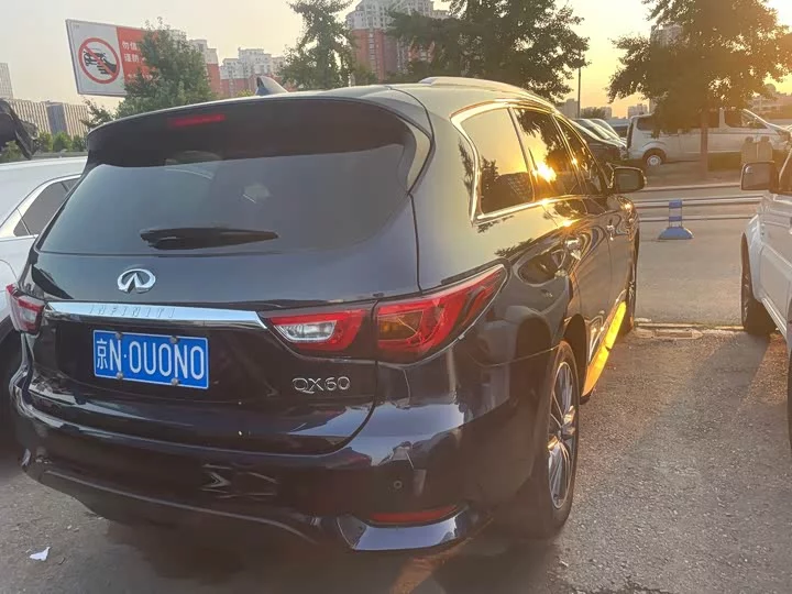 Infiniti QX60