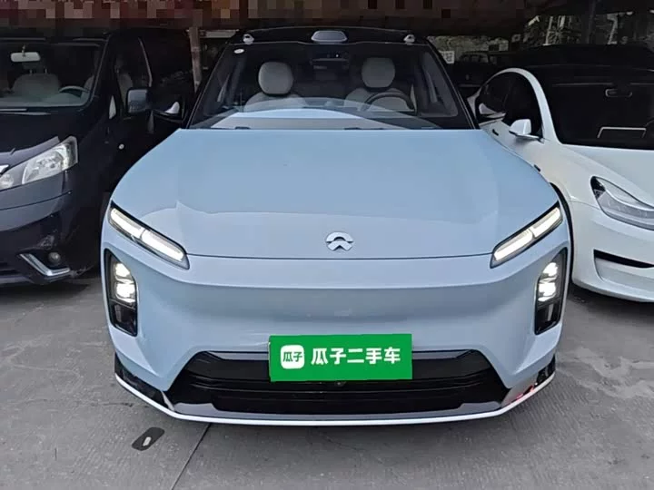 NIO ES6
