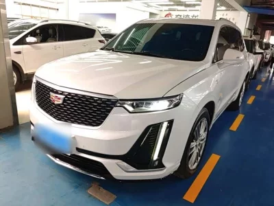 Cadillac XT6