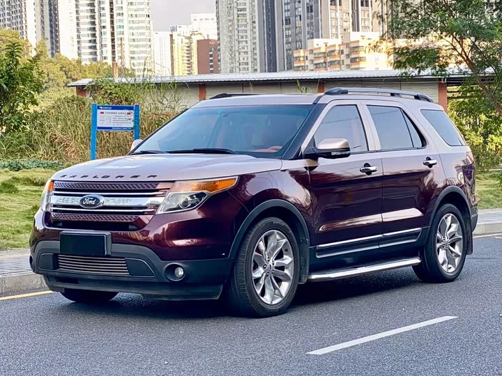 Ford Explorer