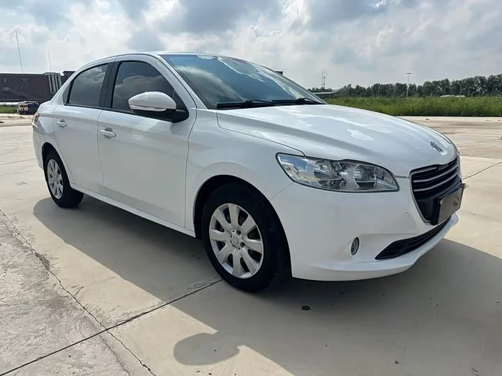 Peugeot 301