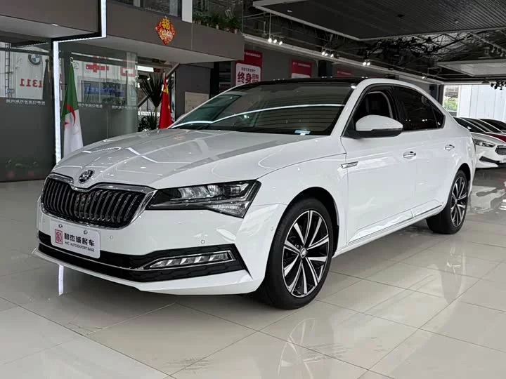 Skoda SuperB