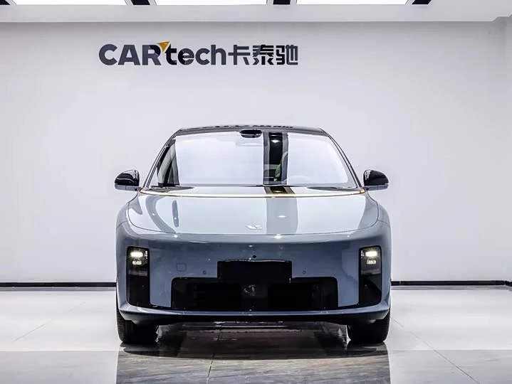 Li Ideal i8
