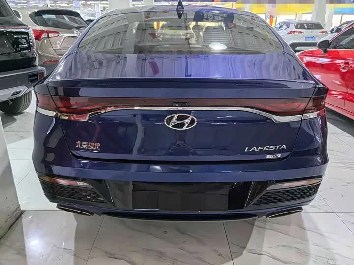 Hyundai Festa