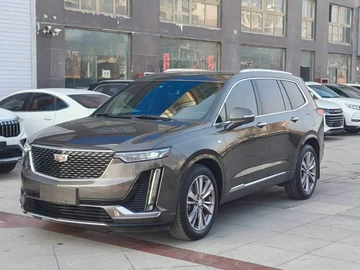 Cadillac XT6