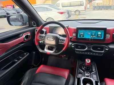Geely ICON