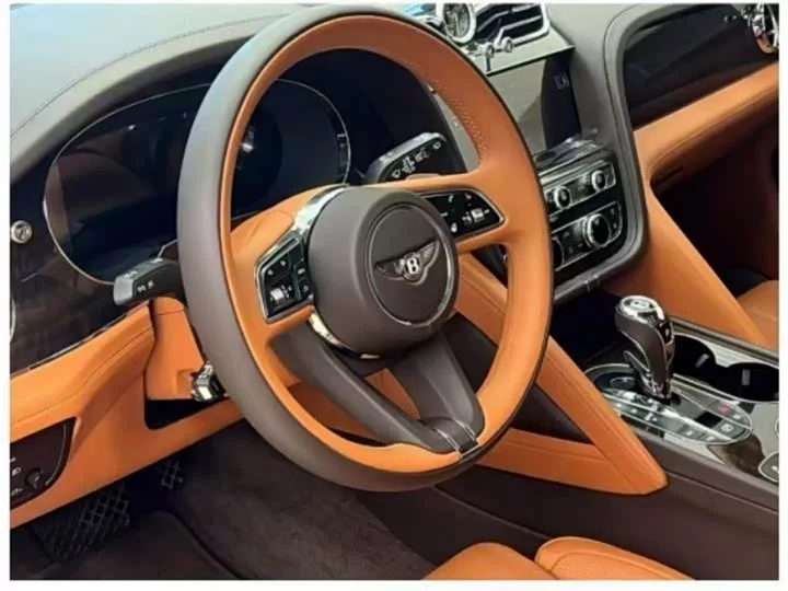 Bentley Bentayga