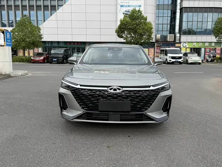 Chery Arrizo 8