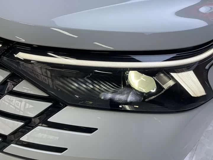 Jetta VS8