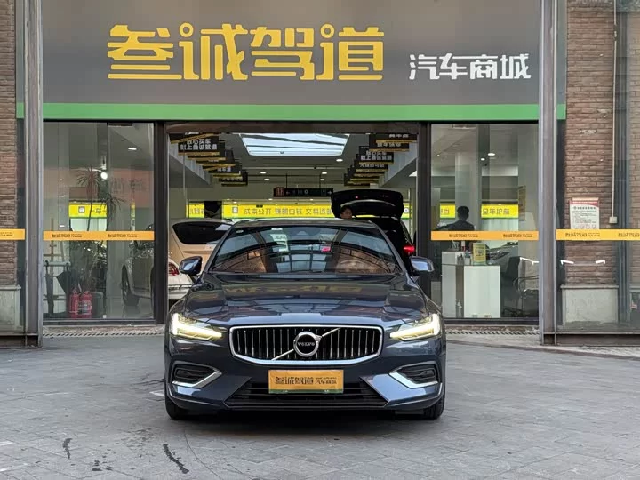 Volvo S60