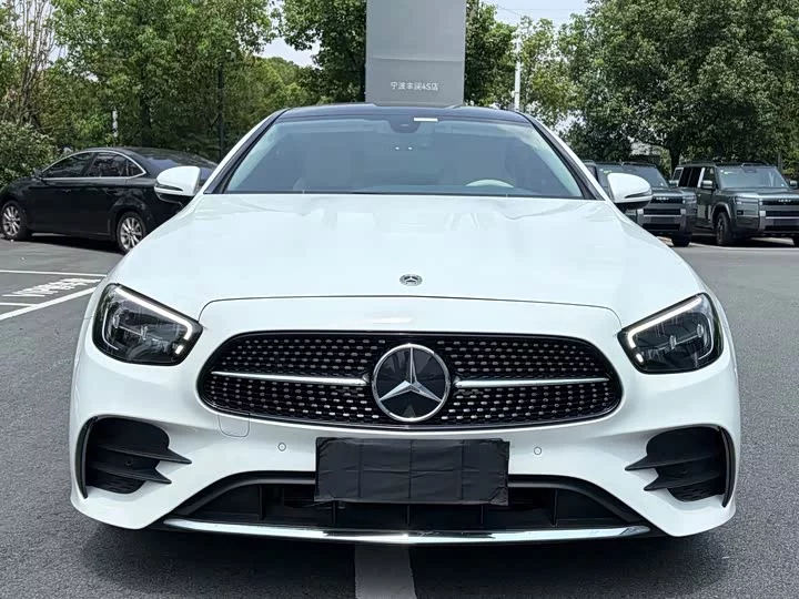 Mercedes-Benz Class E (imported)
