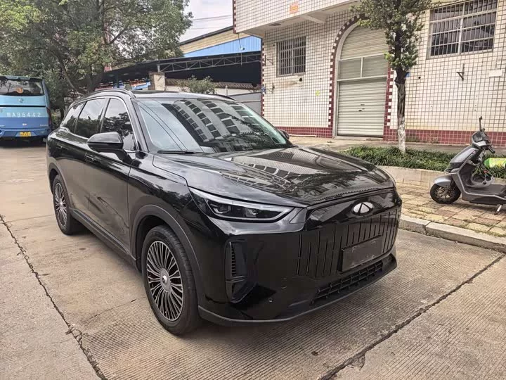 Chery Fengyun T9