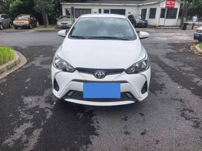 Toyota YARiS L Enjoy
