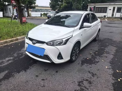 Toyota YARiS L Enjoy
