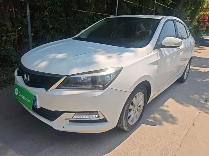 Changan Yuexiang V7