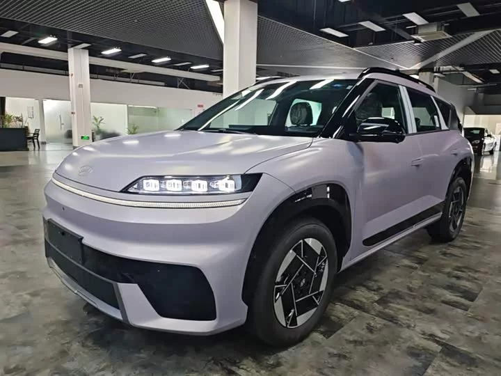 Hyundai EO Yi Ou