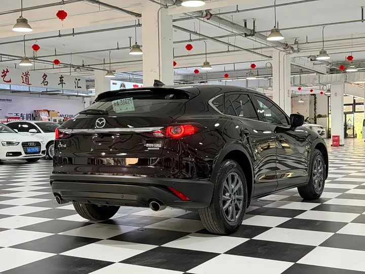 Mazda CX-4
