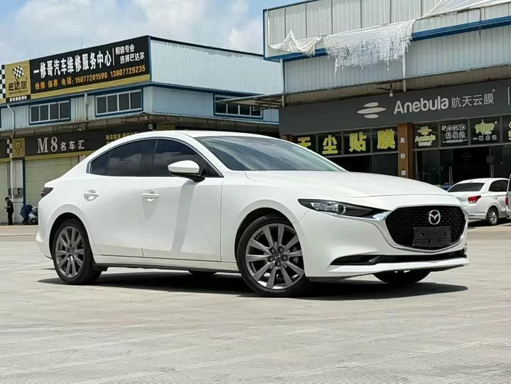 Mazda 3